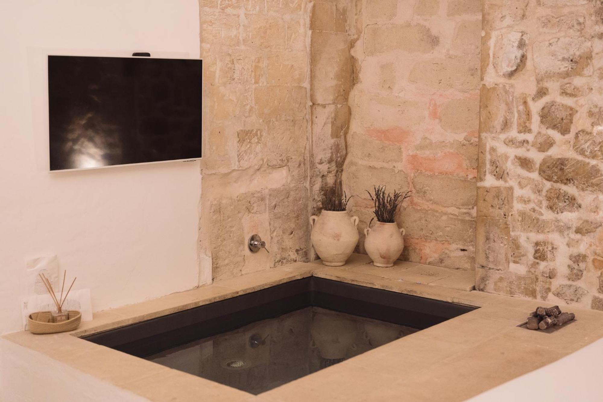 La Cammara Al Duomo Lecce Luxury Apartment Exterior photo