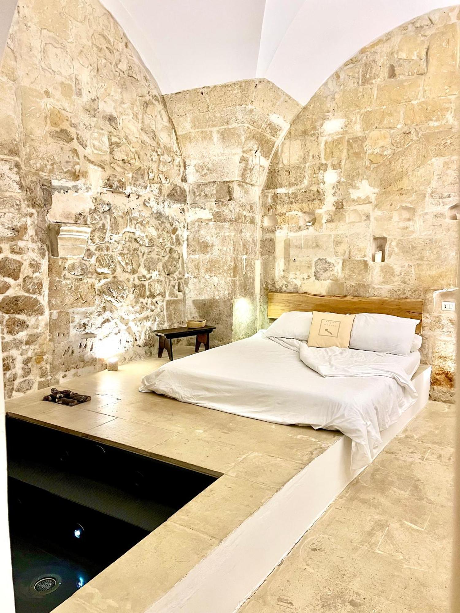 La Cammara Al Duomo Lecce Luxury Apartment Exterior photo